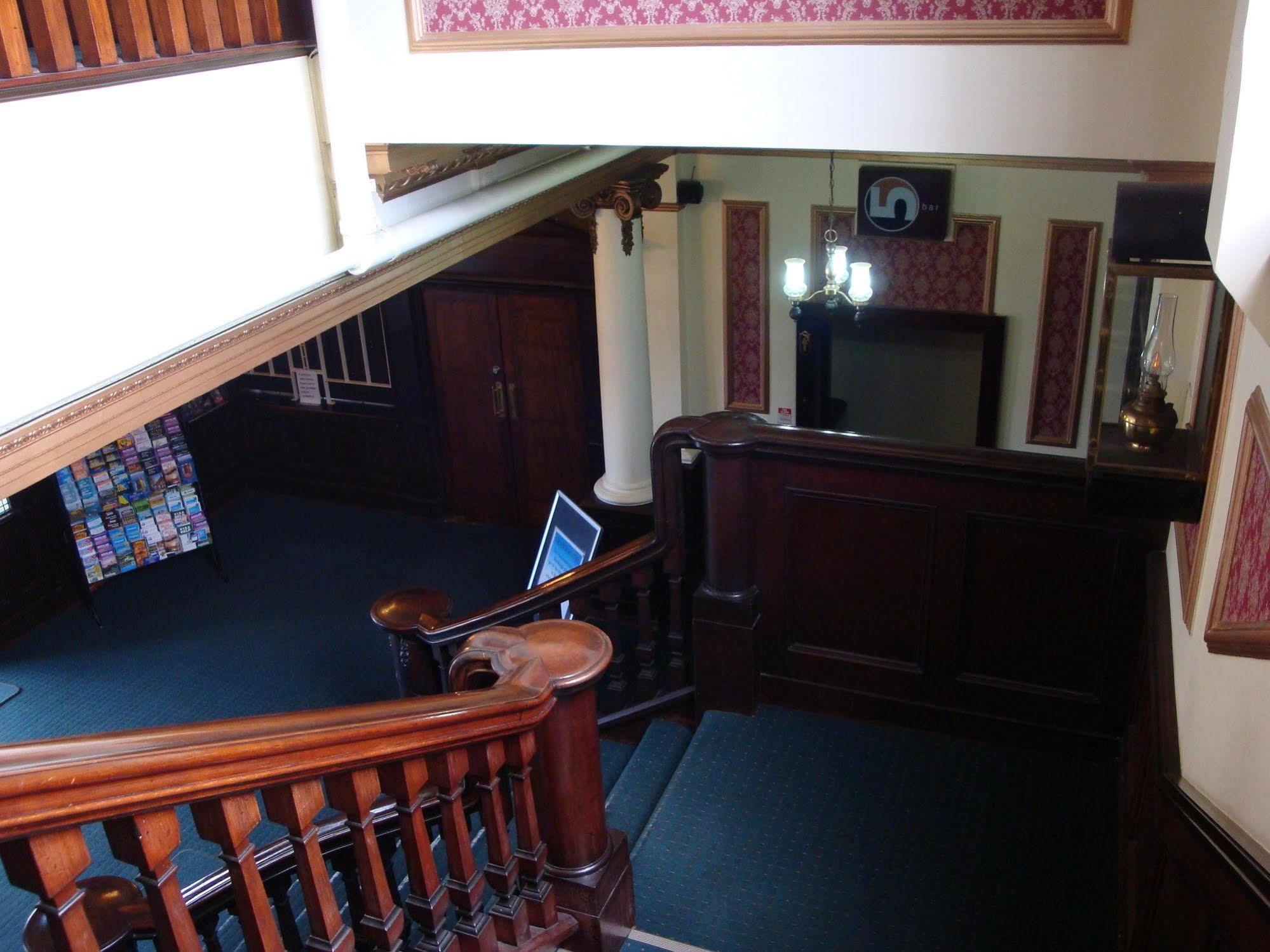 Grand Hotel - Whangarei Dış mekan fotoğraf